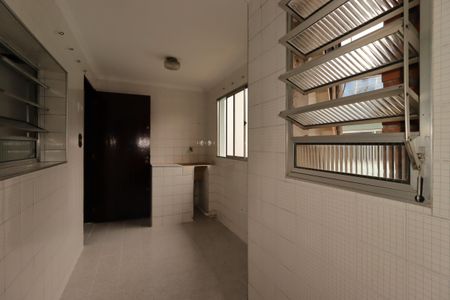 Casa para alugar com 95m², 2 quartos e 1 vagaÁrea de Serviço