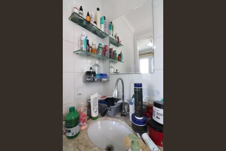 Apartamento para alugar com 62m², 3 quartos e 1 vagaQuarto 1 - Suíte Banheiro 