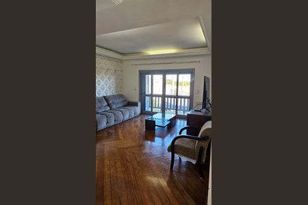 Sala  de casa para alugar com 3 quartos, 310m² em São Luís, Canoas