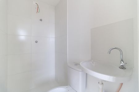 Banheiro  de kitnet/studio à venda com 1 quarto, 17m² em Vila Dom Pedro I, São Paulo