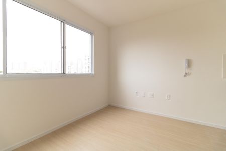 Quarto de kitnet/studio à venda com 1 quarto, 17m² em Vila Dom Pedro I, São Paulo