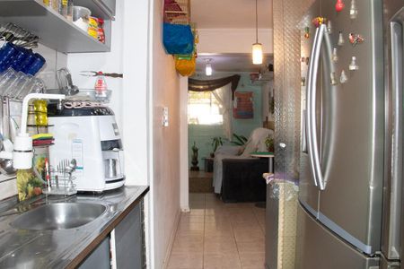 Casa para alugar com 80m², 2 quartos e 2 vagasCozinha