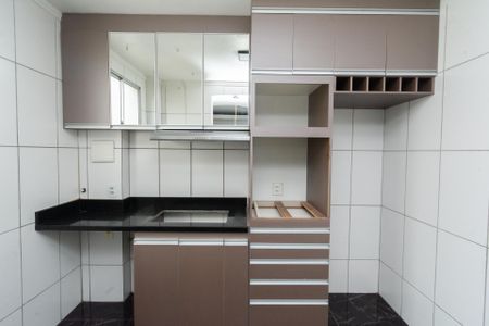 Apartamento à venda com 48m², 2 quartos e 1 vaga Apartamento à venda com 48m², 2 quartos e 1 vagaCozinha e Área de Serviço