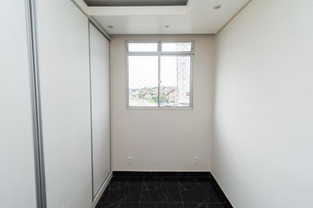 Quarto 2 de apartamento à venda com 2 quartos, 48m² em Califórnia, Contagem