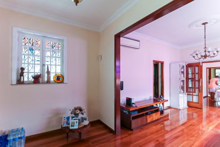 Sala de casa à venda com 3 quartos, 600m² em Méier, Rio de Janeiro