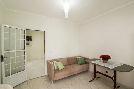 Casa para alugar com 70m², 1 quarto e sem vaga