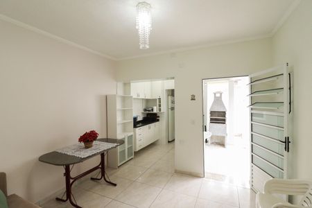 Casa para alugar com 70m², 1 quarto e sem vaga