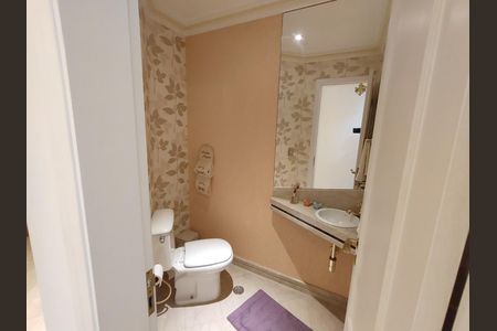 Banheiro de apartamento à venda com 2 quartos, 98m² em Cerâmica, São Caetano do Sul