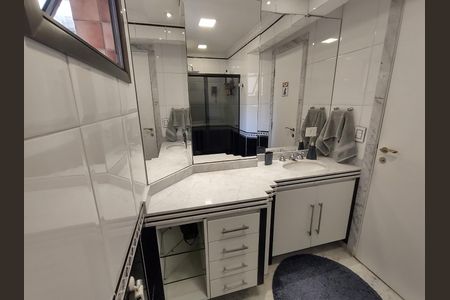 Apartamento à venda com 98m², 2 quartos e 2 vagas Apartamento à venda com 98m², 2 quartos e 2 vagasBanheiro