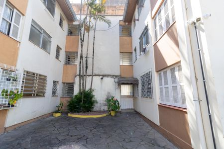 Apartamento para alugar com 66m², 2 quartos e sem vagaFachada