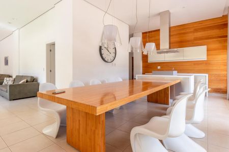 Foto 01 de apartamento à venda com 4 quartos, 155m² em Vila Rossi e Borchi, Campinas