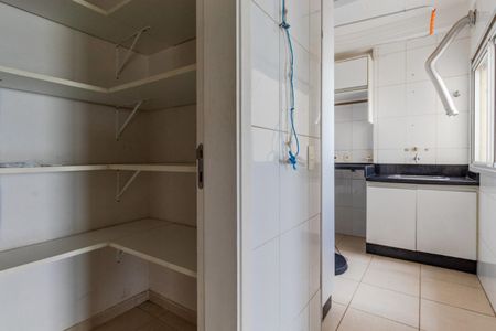 Apartamento à venda com 155m², 4 quartos e 3 vagasFoto 01