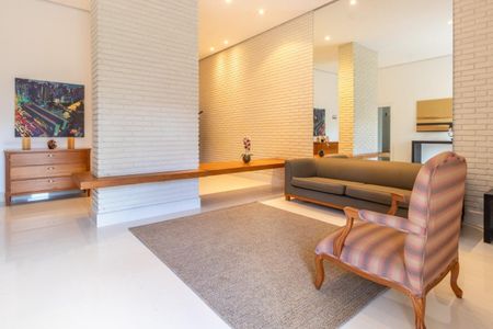 Foto 01 de apartamento à venda com 4 quartos, 155m² em Vila Rossi e Borchi, Campinas