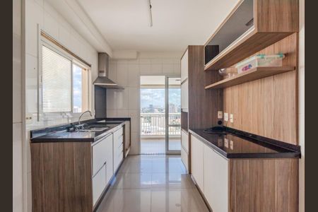 Apartamento à venda com 155m², 4 quartos e 3 vagasFoto 01