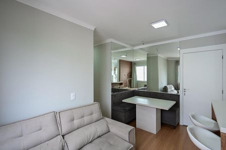 Sala de apartamento para alugar com 2 quartos, 49m² em Parque Reboucas, São Paulo