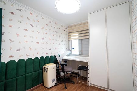 Apartamento à venda com 57m², 2 quartos e 1 vagaQuarto 2