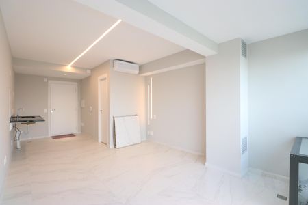 Studio à venda com 28m², 1 quarto e sem vagaSala/Quarto
