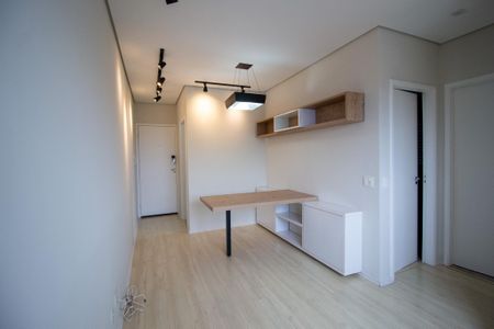 Sala de apartamento para alugar com 2 quartos, 55m² em Parque Campolim, Sorocaba