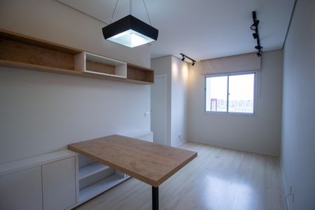 Sala de apartamento para alugar com 2 quartos, 55m² em Parque Campolim, Sorocaba