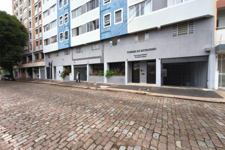 Apartamento para alugar com 39m², 1 quarto e 1 vaga Apartamento para alugar com 39m², 1 quarto e 1 vagaFachada do Condomínio