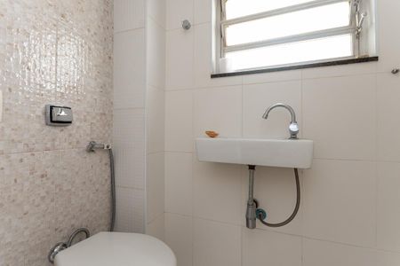 Apartamento para alugar com 133m², 3 quartos e 1 vagaÁrea de Serviço