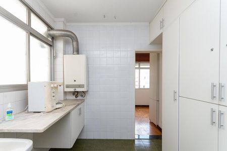 Apartamento para alugar com 133m², 3 quartos e 1 vagaÁrea de Serviço