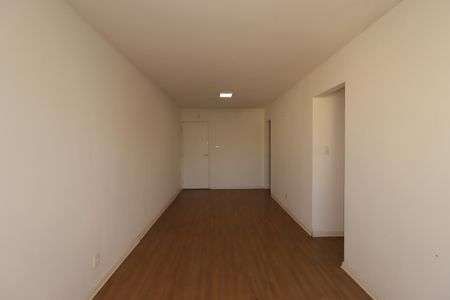 Sala de apartamento para alugar com 2 quartos, 63m² em Jardim Utinga, Santo André