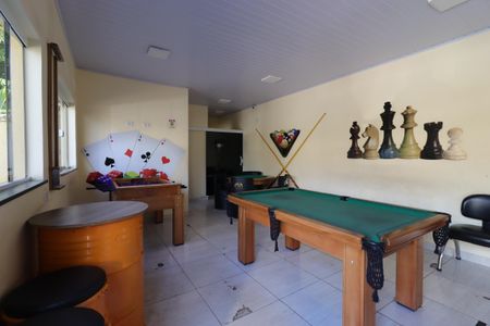 Apartamento para alugar com 63m², 2 quartos e 1 vagaÁrea Comum - Salão de Jogos