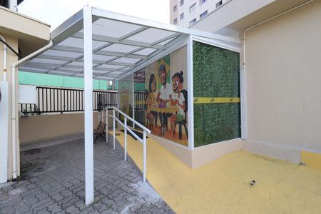 Apartamento para alugar com 63m², 2 quartos e 1 vagaÁrea Comum - Mercadinho 24hs 2