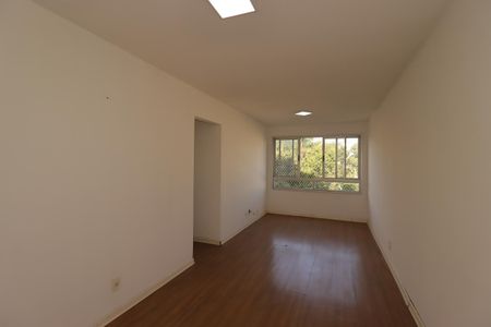 Sala de apartamento para alugar com 2 quartos, 63m² em Jardim Utinga, Santo André