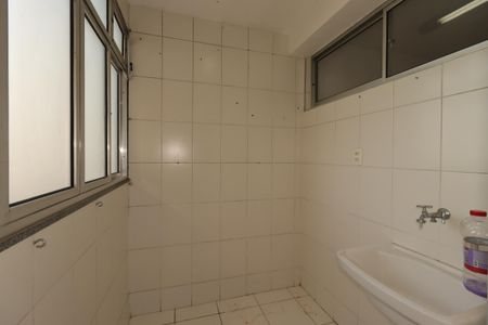 Apartamento para alugar com 63m², 2 quartos e 1 vagaÁrea de Serviço