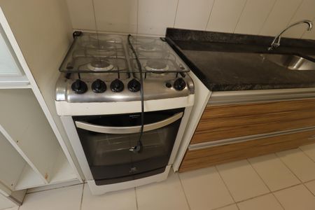 Apartamento para alugar com 63m², 2 quartos e 1 vagaCozinha - Fogão
