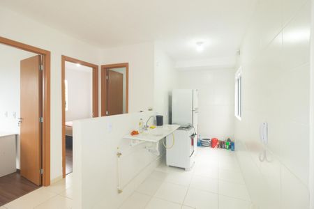 Apartamento para alugar com 45m², 2 quartos e sem vaga Apartamento para alugar com 45m², 2 quartos e sem vagaCozinha e Área de Serviço