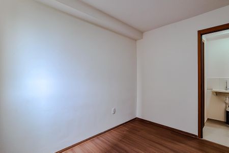 Apartamento para alugar com 38m², 2 quartos e sem vaga