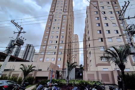 Apartamento para alugar com 38m², 2 quartos e sem vaga