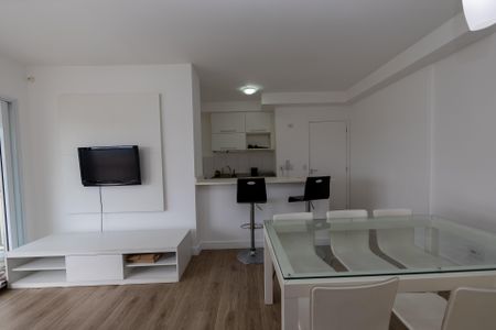 Studio para alugar com 50m², 1 quarto e sem vaga Studio para alugar com 50m², 1 quarto e sem vagaSala_Cozinha
