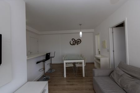Studio para alugar com 50m², 1 quarto e sem vaga Studio para alugar com 50m², 1 quarto e sem vagaSala_Cozinha