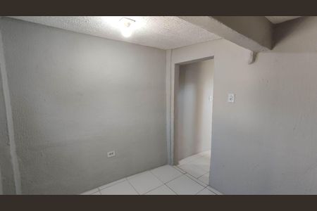 Casa para alugar com 55m², 2 quartos e sem vaga Casa para alugar com 55m², 2 quartos e sem vagaSuíte