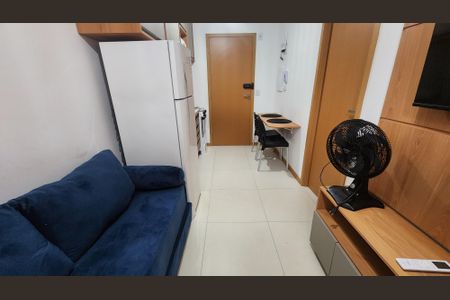Sala  de kitnet/studio para alugar com 1 quarto, 25m² em Amaralina, Salvador