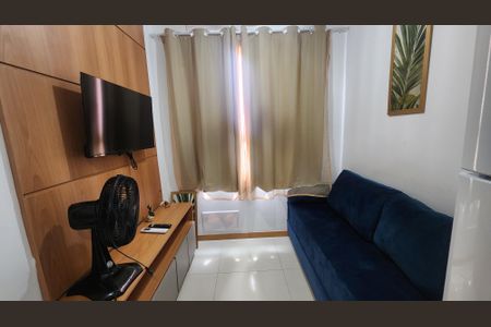 Sala  de kitnet/studio para alugar com 1 quarto, 25m² em Amaralina, Salvador