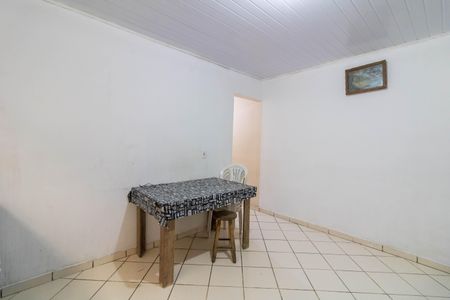 Casa à venda com 135m², 2 quartos e 2 vagasCozinha