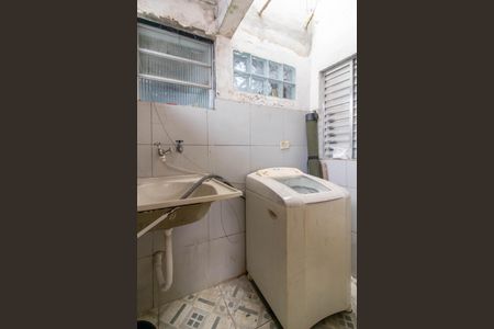 Casa à venda com 135m², 2 quartos e 2 vagasArea de Serviço 