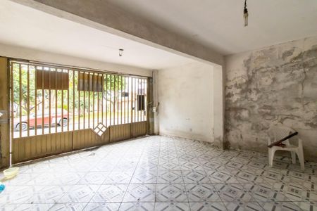 Casa à venda com 135m², 2 quartos e 2 vagasGaragem 