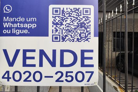 Casa à venda com 109m², 4 quartos e sem vagaPlaca