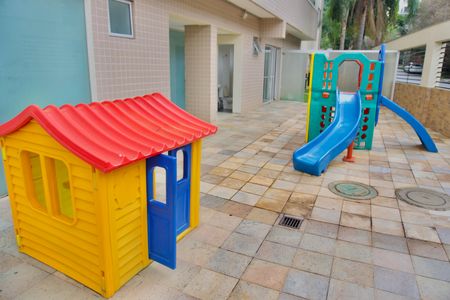 Apartamento para alugar com 127m², 4 quartos e 3 vagasPlayground