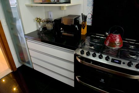 Apartamento para alugar com 127m², 4 quartos e 3 vagasCozinha - Armário