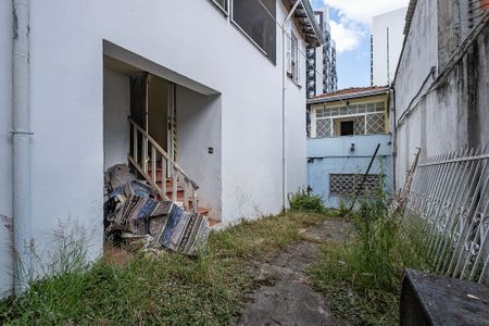 Casa para alugar com 400m², 5 quartos e 6 vagas Casa para alugar com 400m², 5 quartos e 6 vagasQuintal