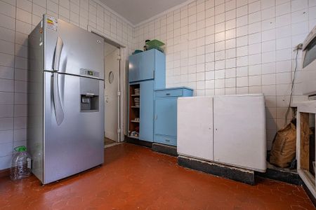 Casa para alugar com 400m², 5 quartos e 6 vagas Casa para alugar com 400m², 5 quartos e 6 vagasCozinha