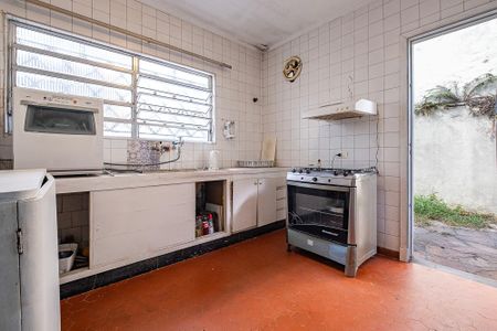 Casa para alugar com 400m², 5 quartos e 6 vagas Casa para alugar com 400m², 5 quartos e 6 vagasCozinha