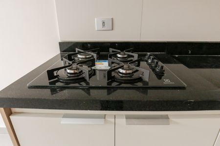 Sala / Cozinha de apartamento para alugar com 1 quarto, 30m² em Quitaúna, Osasco